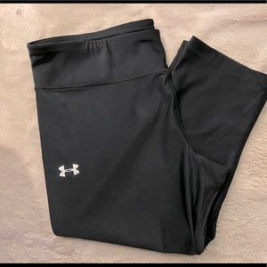 Cropped under armour leggings
